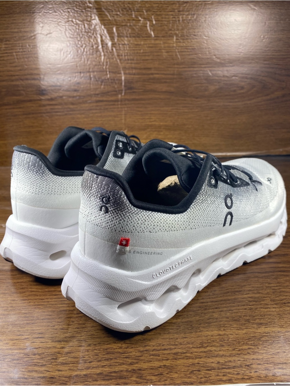 On Cloudtilt women’s shoe size 10.5 - Picture 2 of 12
